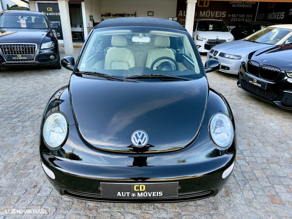 VW New Beetle Cabriolet 1.4 Top Couro - 23