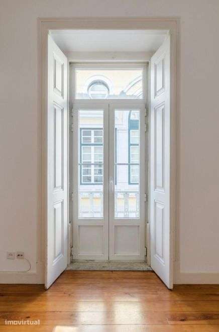 Apartamento T2 com vista, São Bento, Lisboa - Grande imagem: 3/25