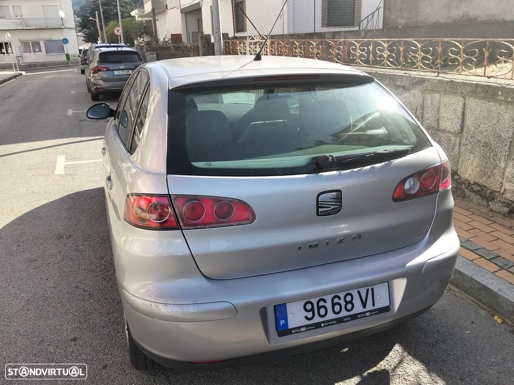 SEAT Ibiza 1.2 12V Passion - 2