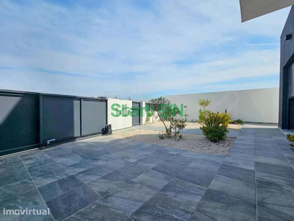 Exclusiva Moradia T3+1 Contemporânea com Piscina Privada - Grande imagem: 3/33