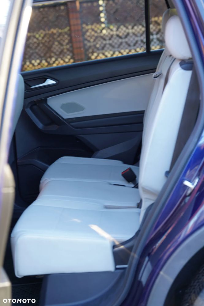 Volkswagen Tiguan 2.0 TSI OPF 4MOTION DSG R-Line - 18