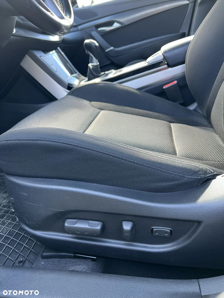 Hyundai i40 i40cw 1.7 CRDi Fifa World Cup Edition - 22