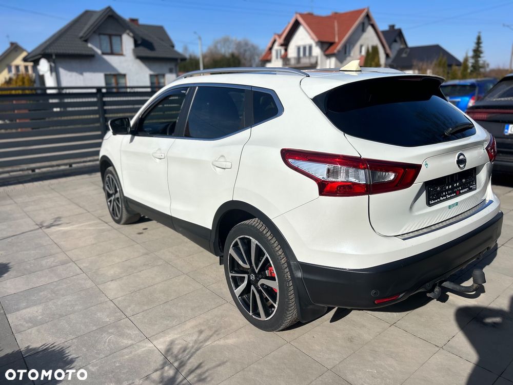 Nissan Qashqai 1.6 DCi Xtronic TEKNA - 13