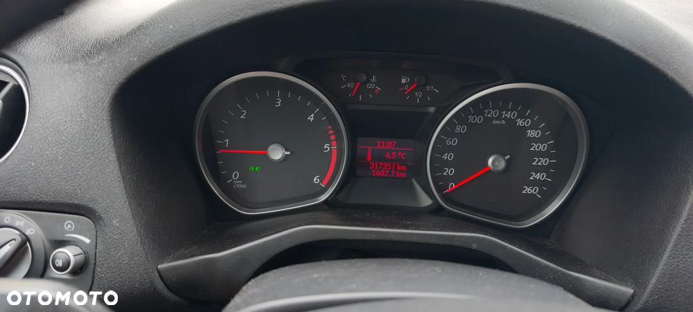 Ford Mondeo 2.0 TDCi Ambiente - 1