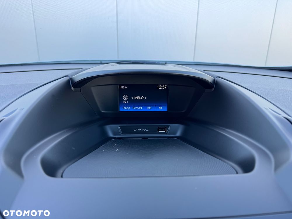 Ford Grand C-MAX - 16