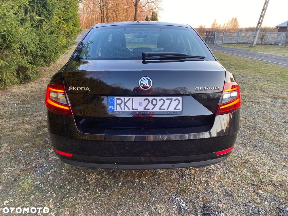 Skoda Octavia 1.4 TSI Style DSG - 9
