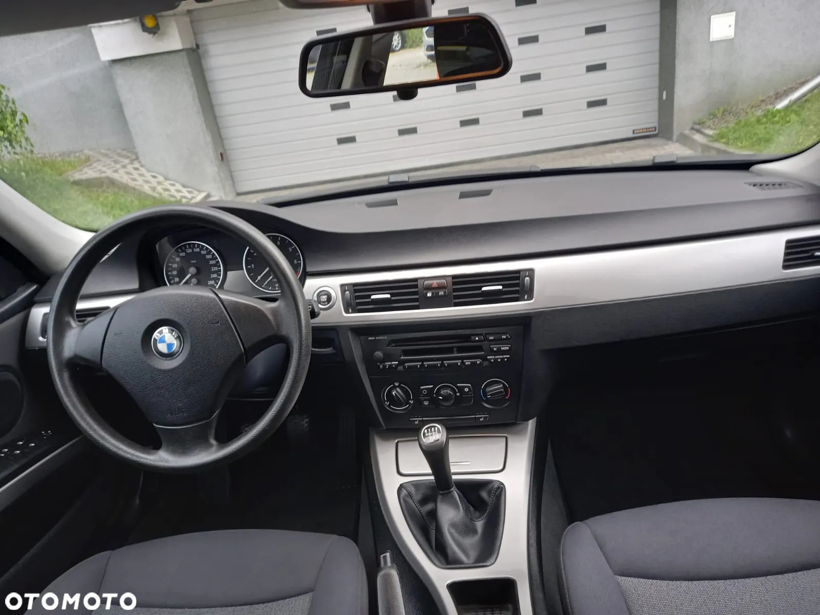 BMW Seria 3 318i - 19
