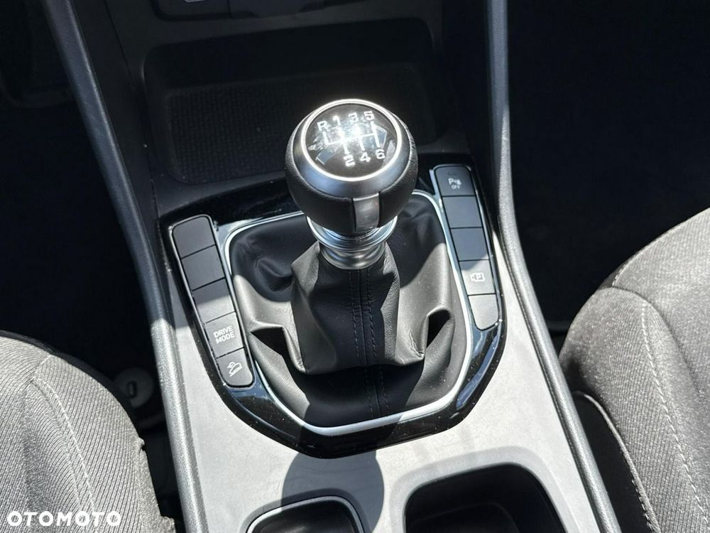 Hyundai Tucson 1.6 T-GDi Smart 2WD - 27