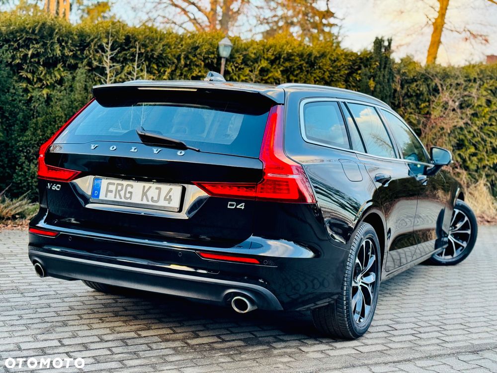 Volvo V60 D4 Geartronic Momentum Pro - 22