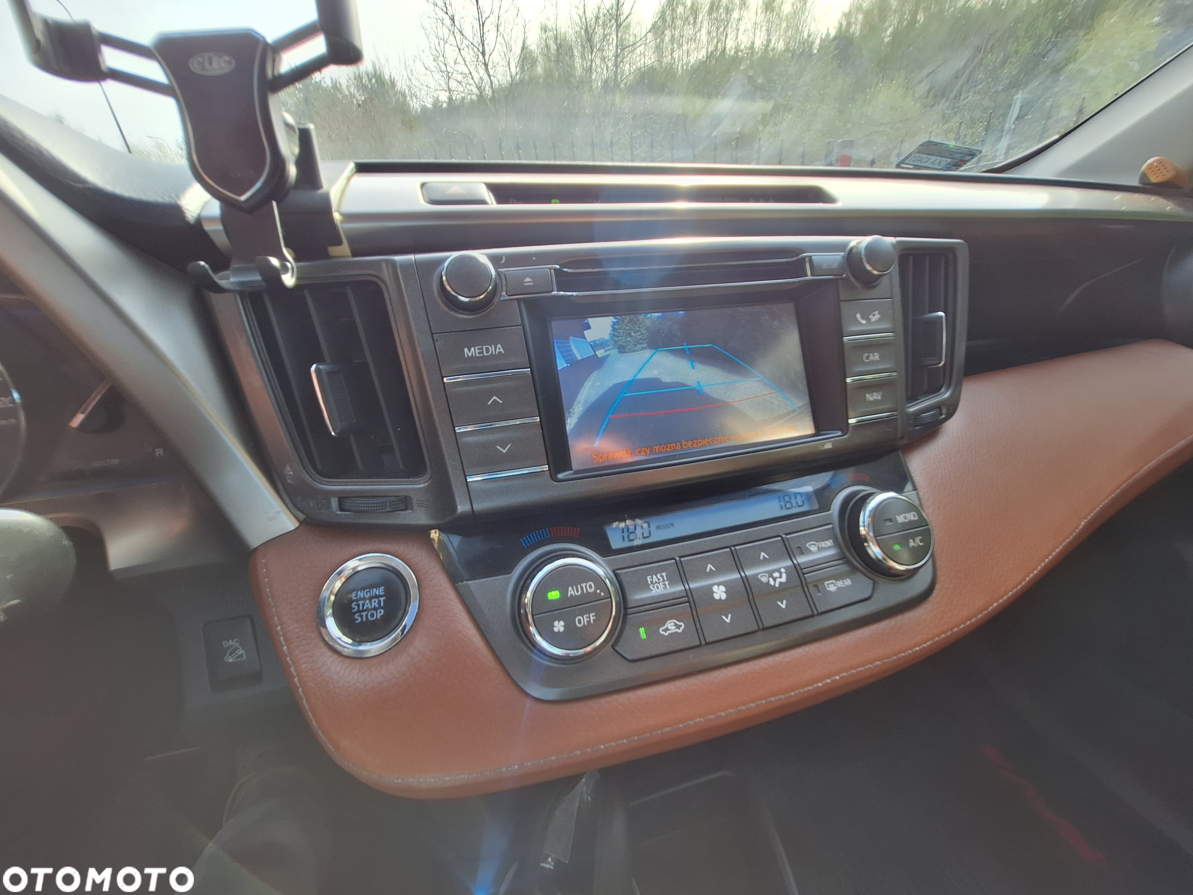 Toyota RAV4 - 7