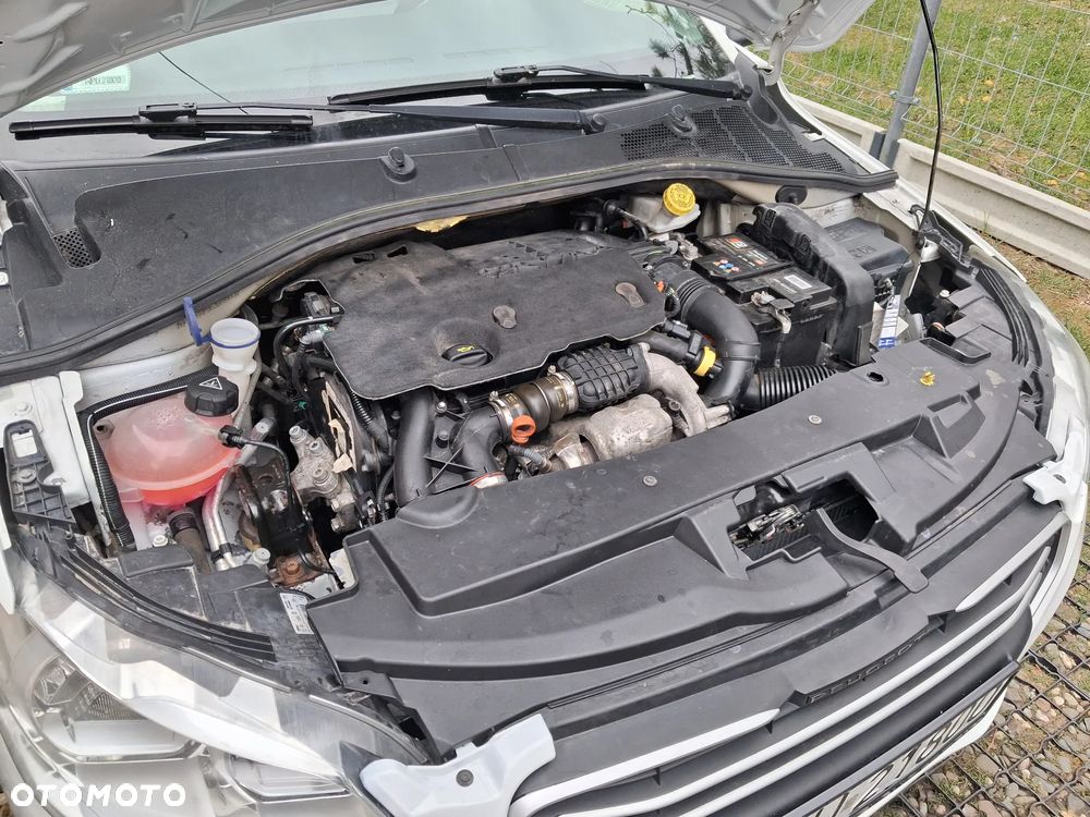 Peugeot 301 1.6 HDi Active - 4