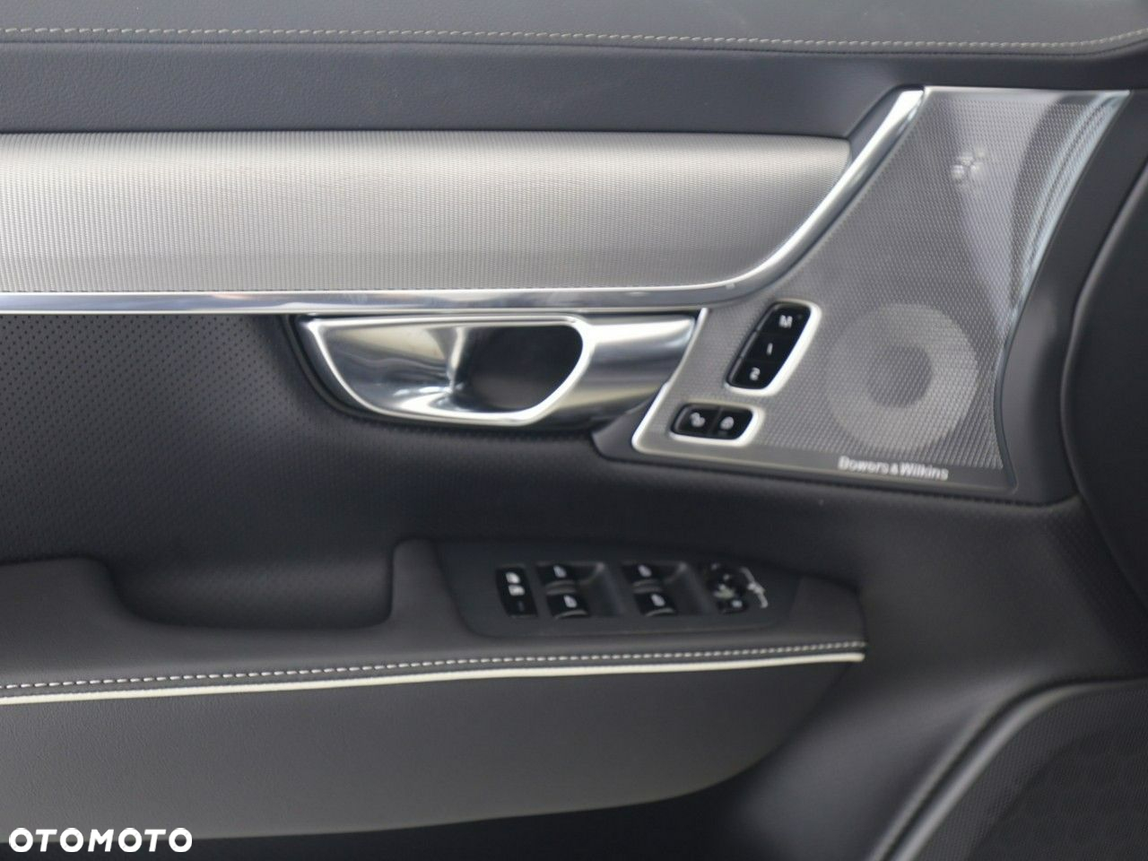 Volvo S90 - 13