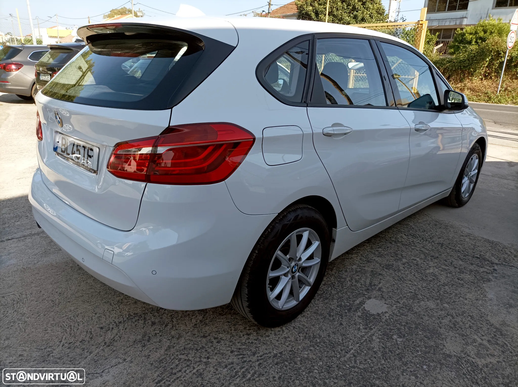 BMW 216 Active Tourer d Advantage - 2