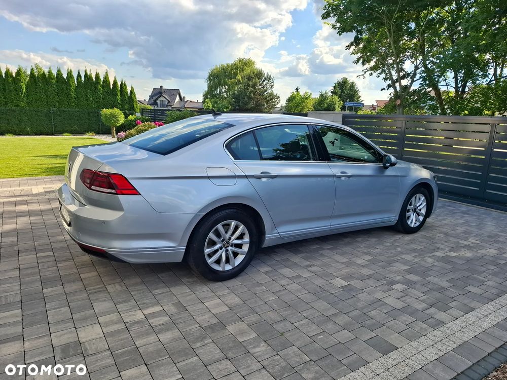 Volkswagen Passat 2.0 TDI EVO Elegance - 8