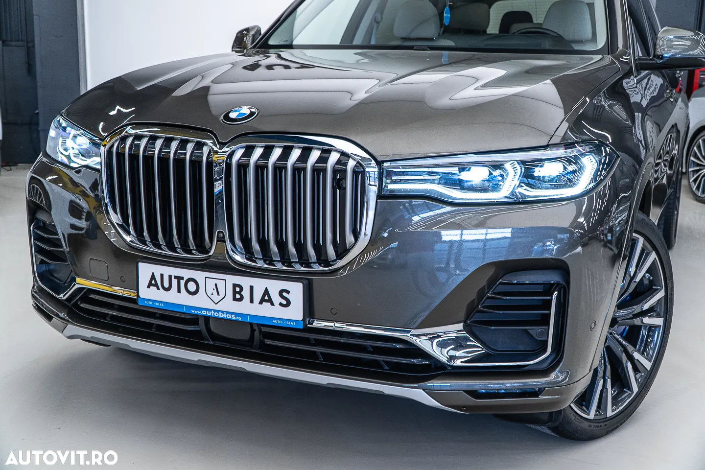 BMW X7 xDrive40i - 10