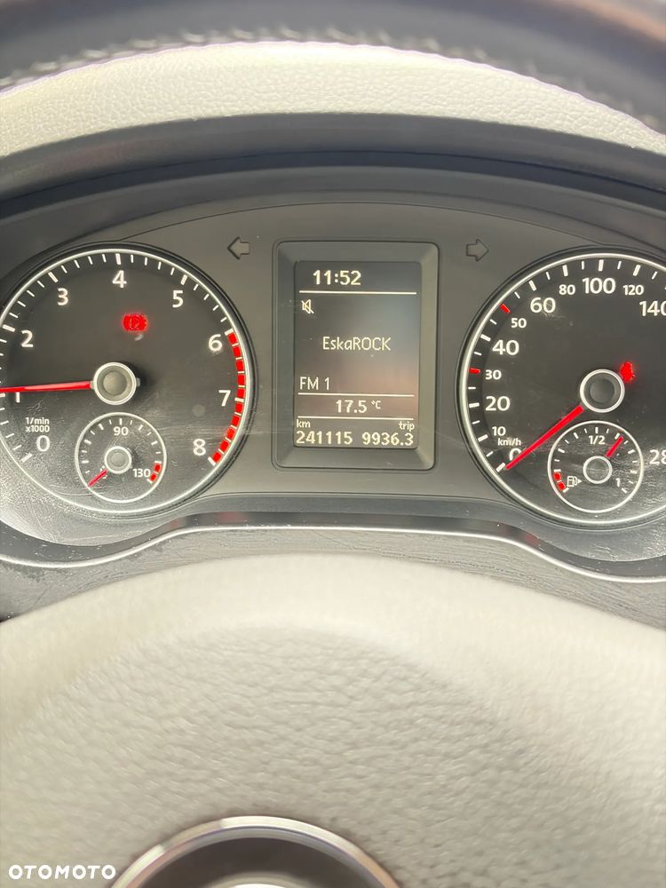 Volkswagen Jetta 1.4 TSI Highline - 12