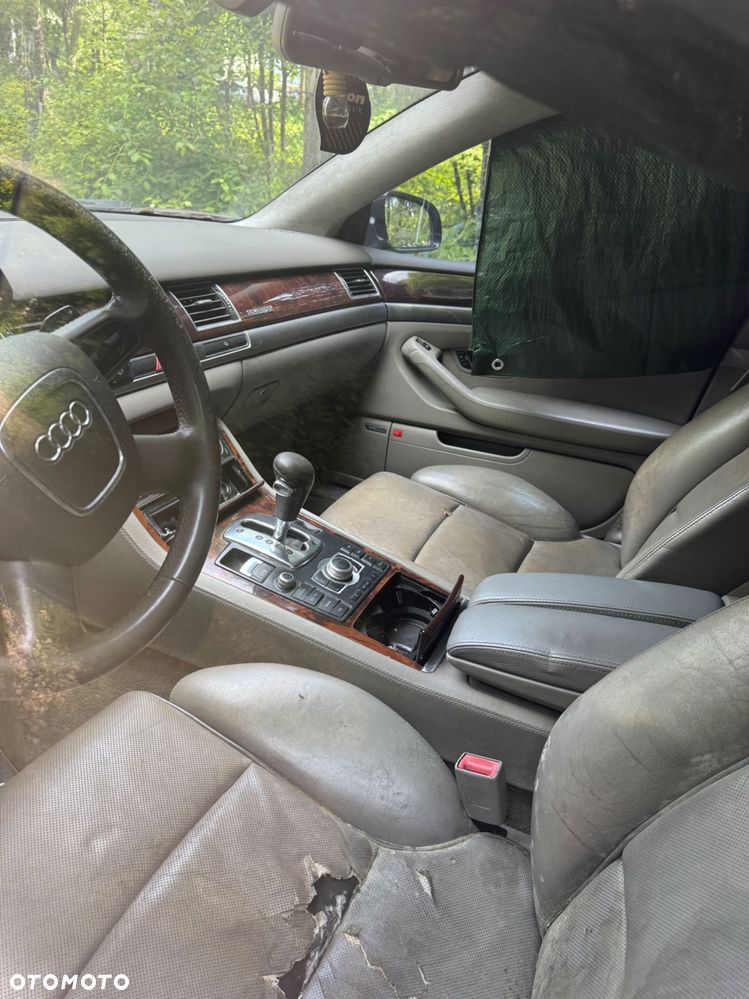 Audi A8 - 5