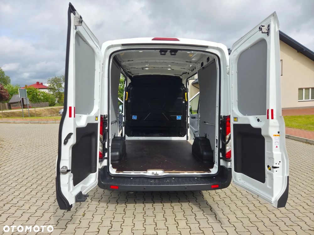 Ford Transit L1H2 - 15