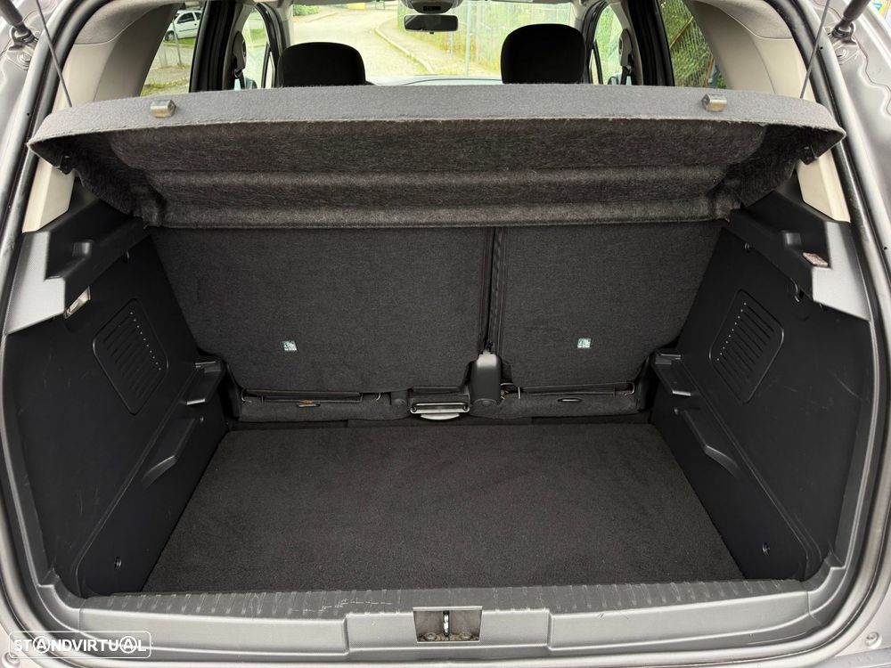 Renault Captur 1.5 dCi Exclusive - 10