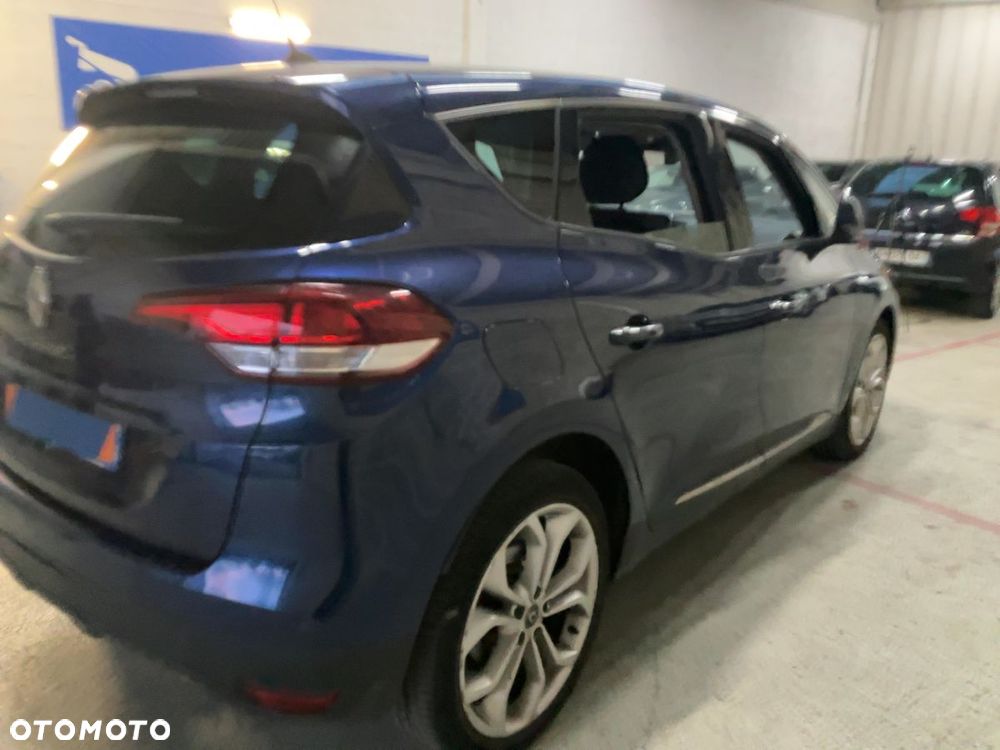 Renault Scenic - 4