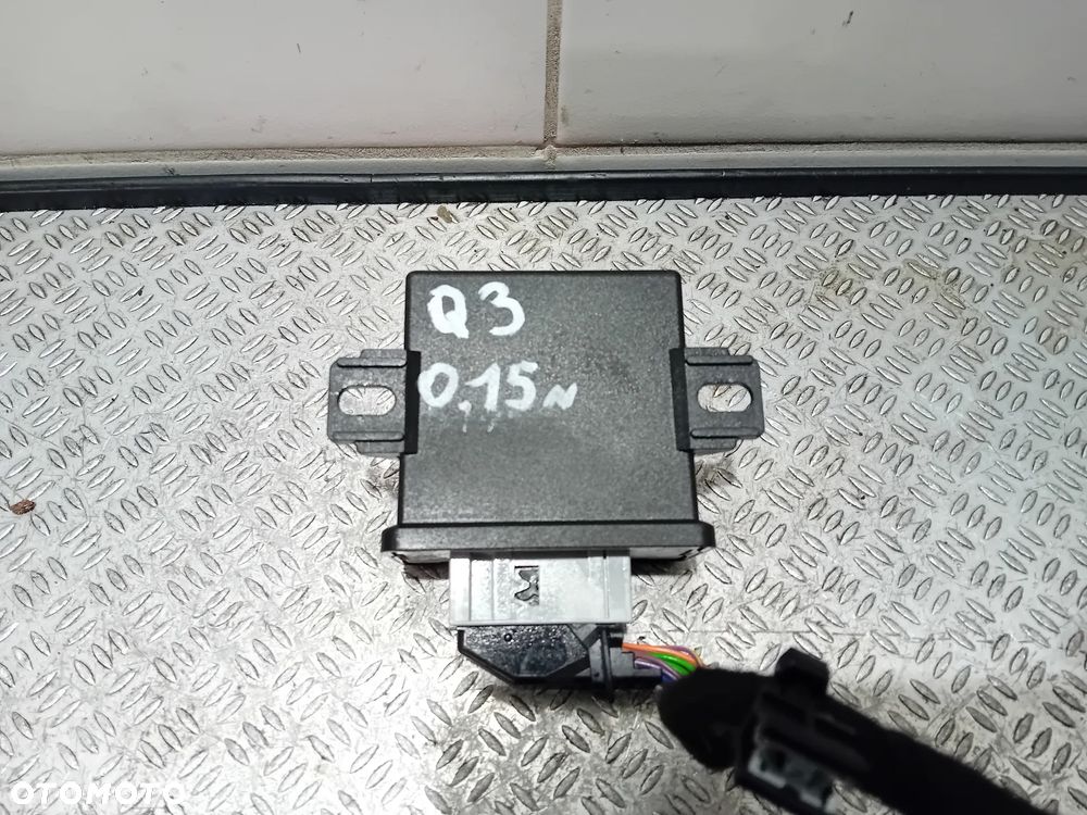 moduł świateł sterownik Audi Q3 2015 8X0907357E - 2
