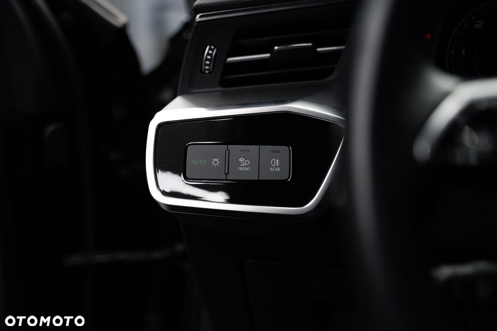Audi A6 Allroad - 30