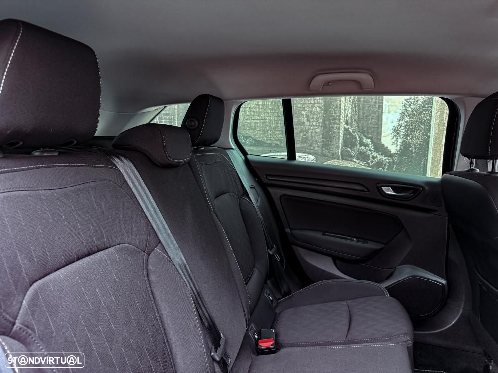 Renault Mégane Sport Tourer 1.5 Blue dCi Limited - 5
