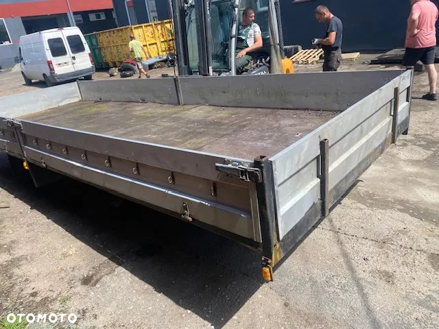 Zabudowa paka 6 metrow na busa - 2