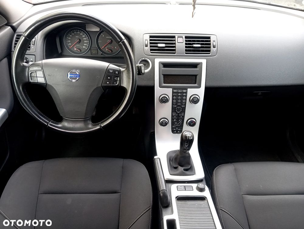 Volvo V50 D2 - 6