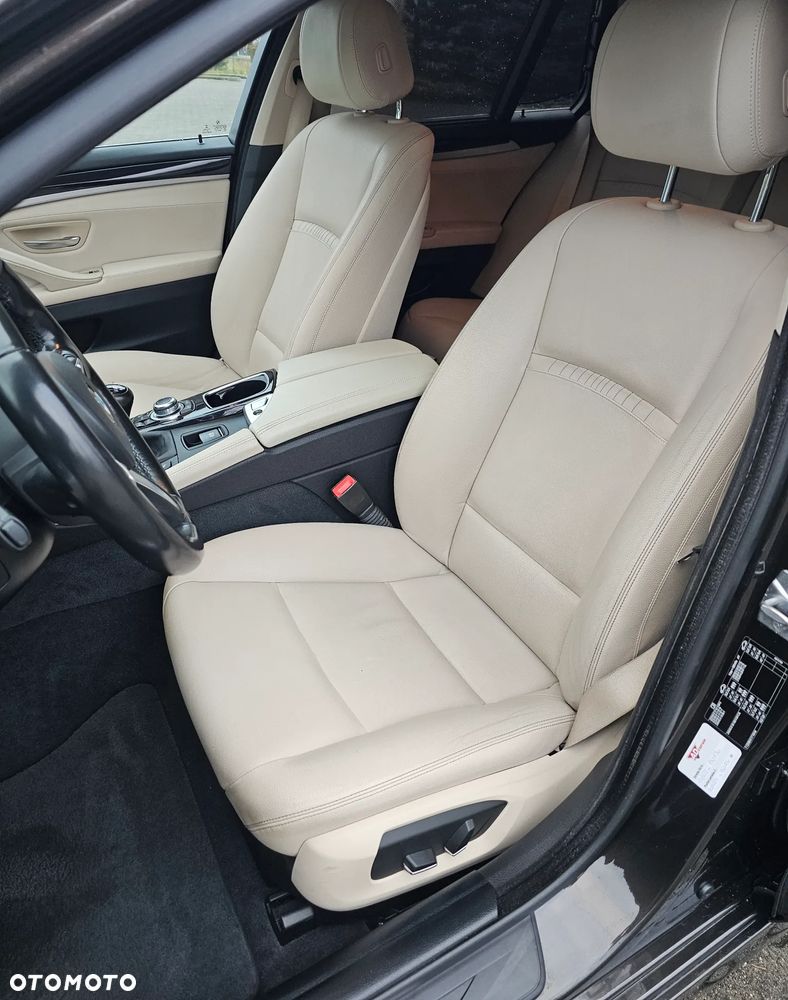 BMW Seria 5 518d - 10