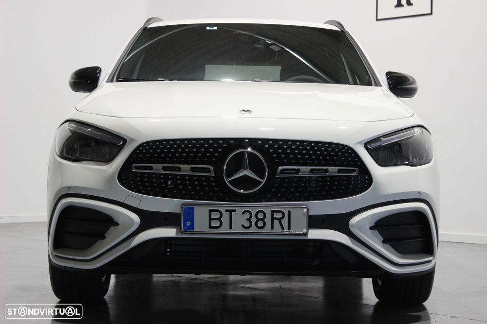 Mercedes-Benz GLA 180 d AMG Line - 4