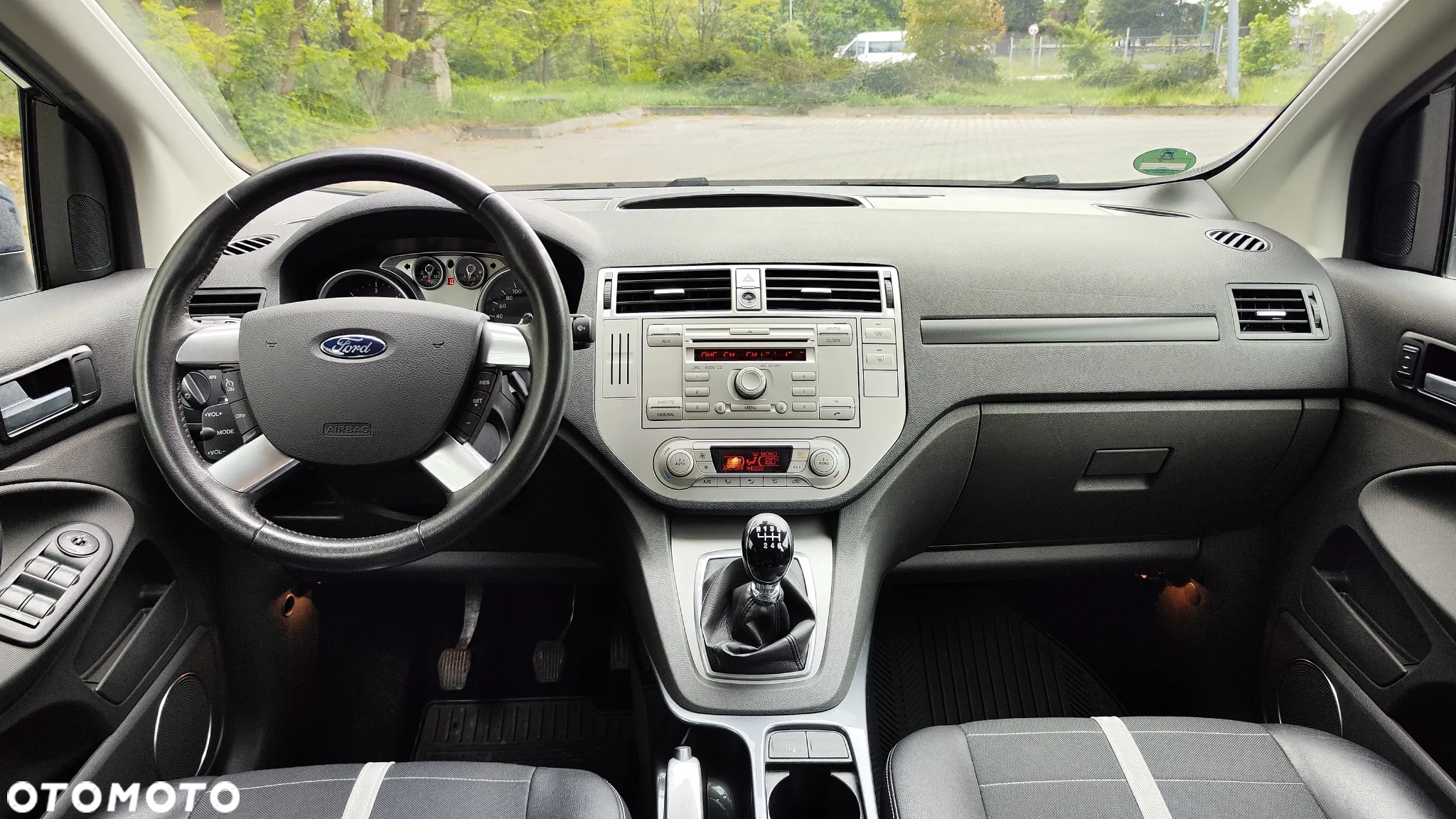 Ford Kuga 2.0 TDCi Titanium - 28