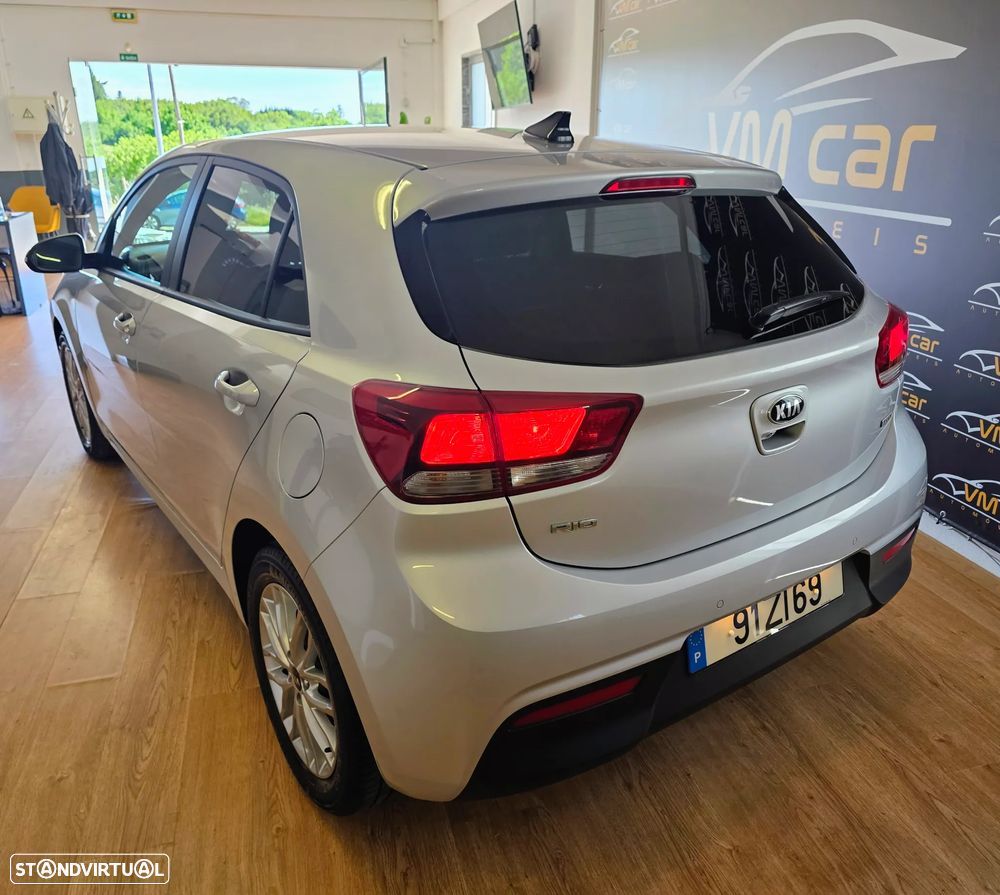 Kia Rio 1.0 T-GDi Drive - 11