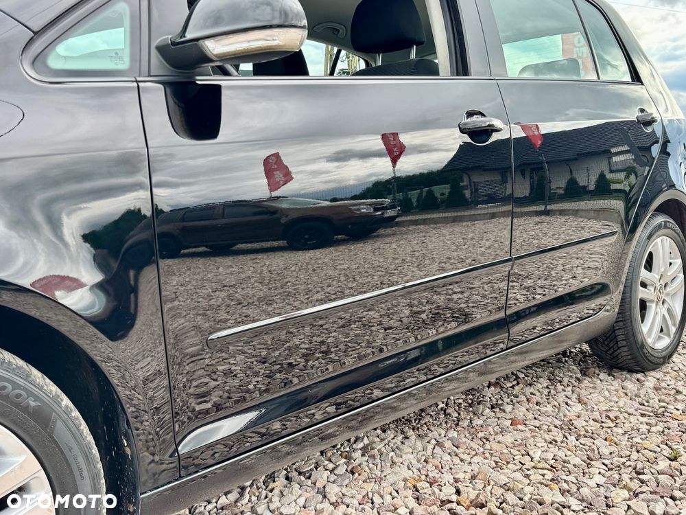 Volkswagen Golf Plus - 32