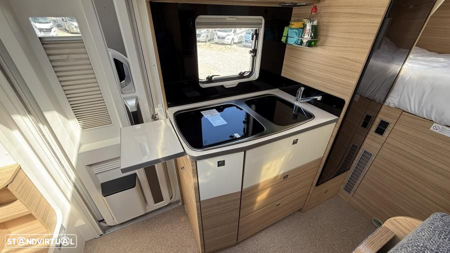 Dethleffs Globebus i1 GT black 160cv automatica - 4