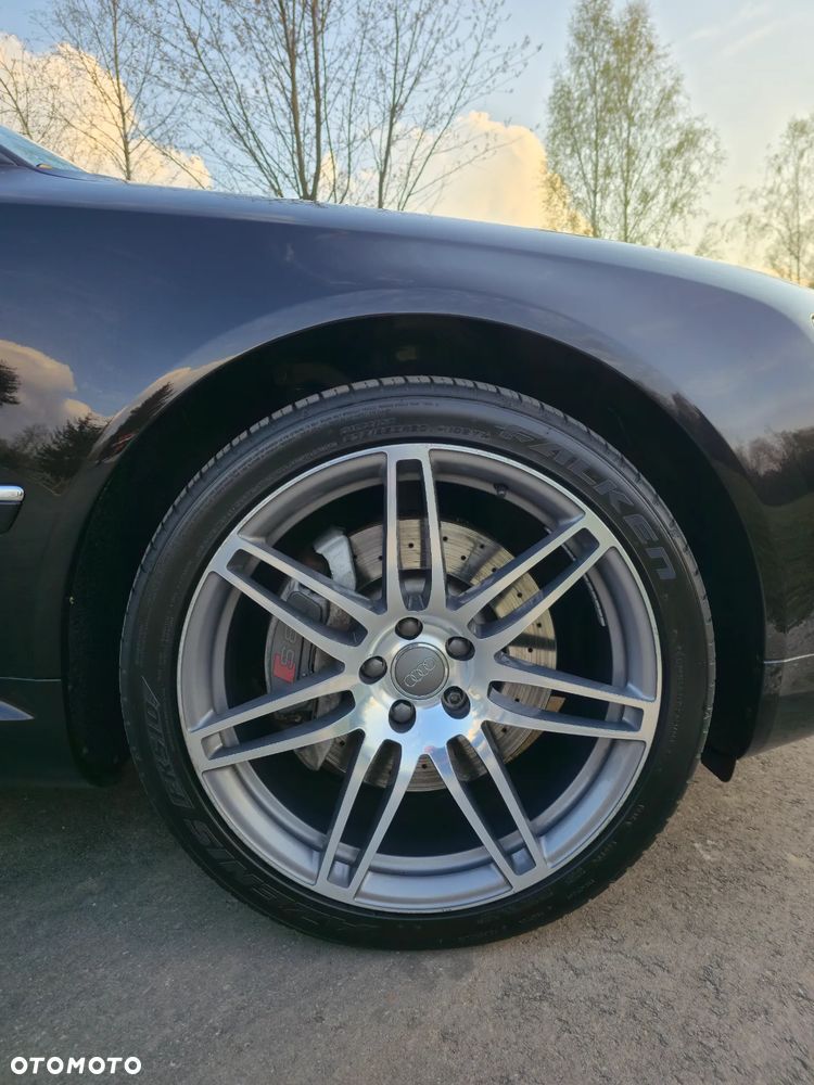 Audi A8 4.2 TDI L Quattro - 9