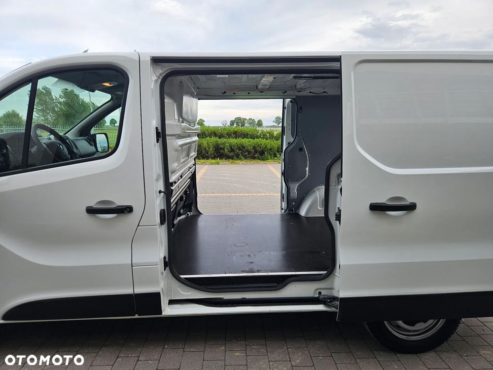 Renault Trafic Vivaro Talento - 29