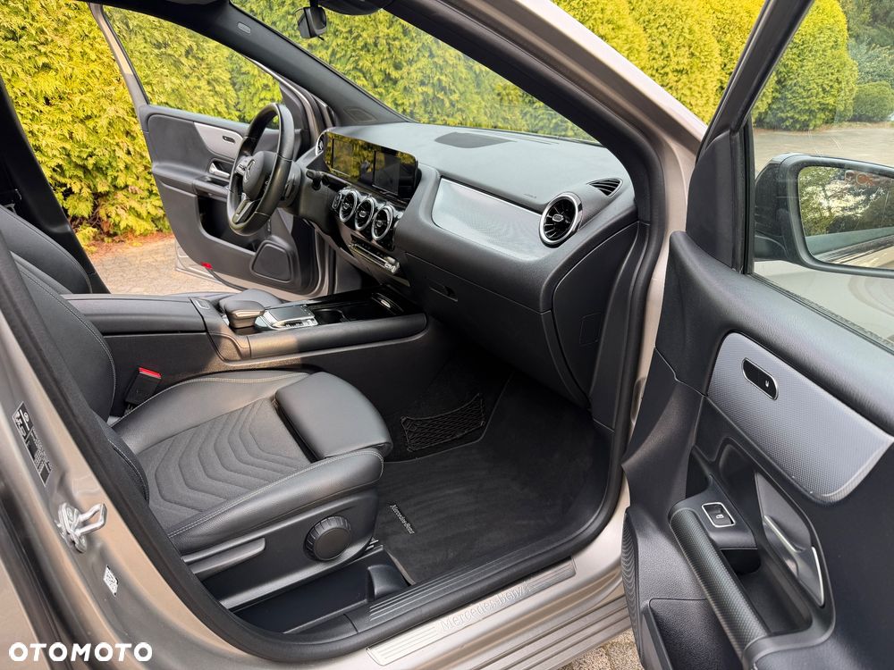 Mercedes-Benz Klasa B 180 7G-DCT Edition 2021 - 21