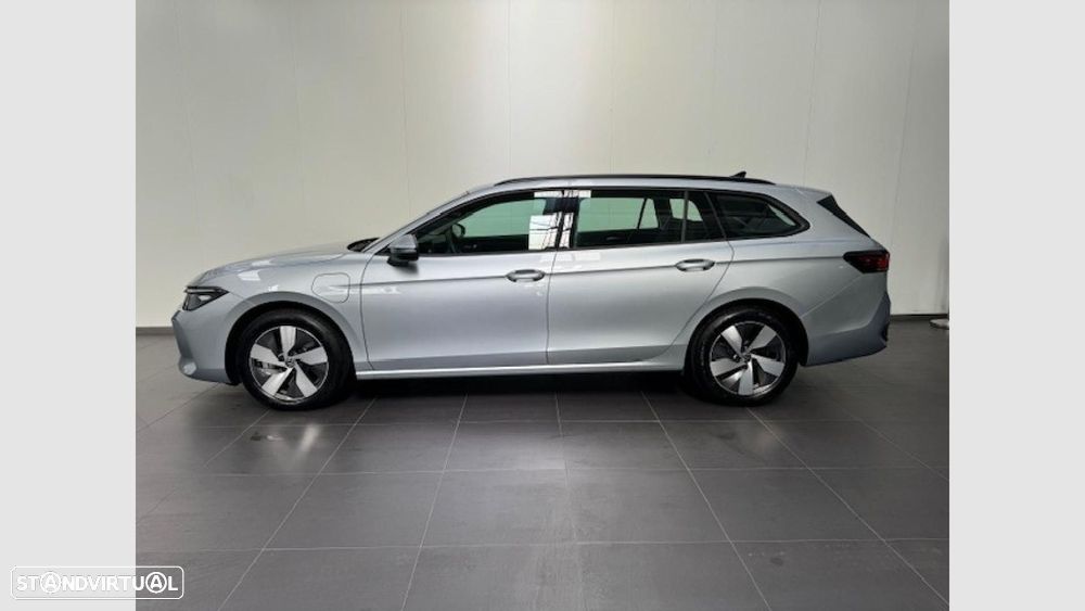 VW Passat Variant 1.5 TSI eHybrid DSG - 2