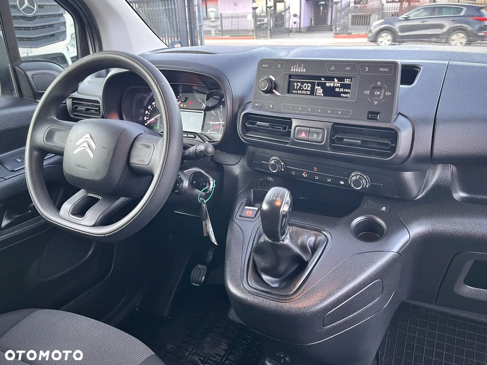 Citroën BERLINGO LONG / 3 OSOBY / SALON POLSKA / BEZWYPADKOWY / DOSTĘPNE 15 SZTUK - 16