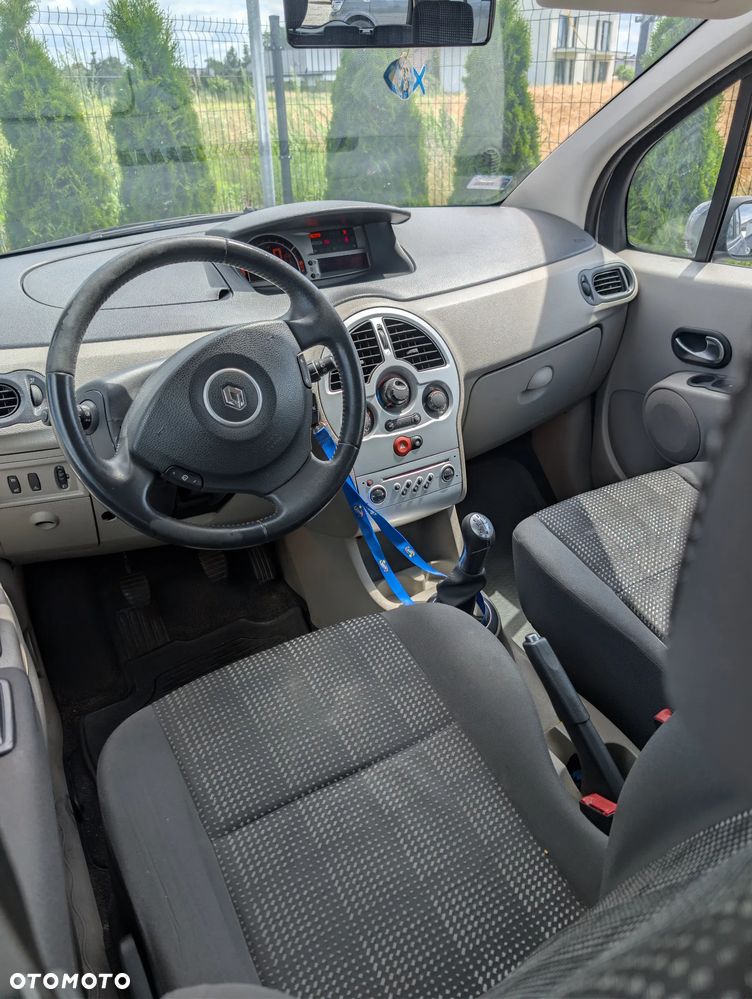 Renault Modus 1.6 16V Privilege - 27