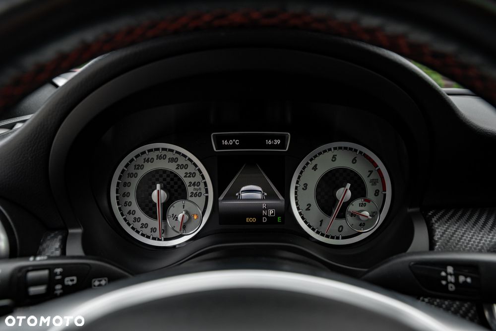 Mercedes-Benz Klasa A 250 4Matic 7G-DCT AMG Line - 29