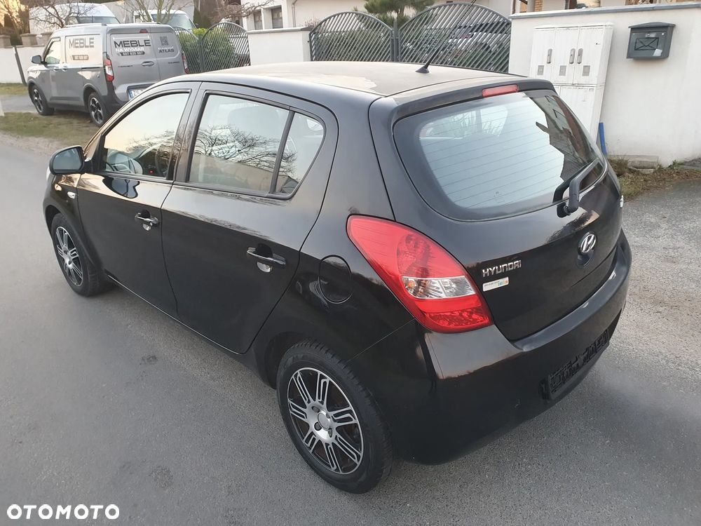 Hyundai i20 1.2 UEFA EURO 2012 Edition - 4