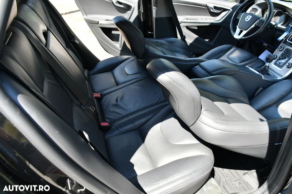Volvo V60 DRIVe Summum - 7