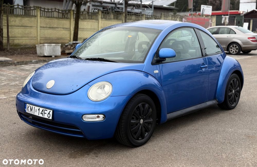 Volkswagen New Beetle - 1