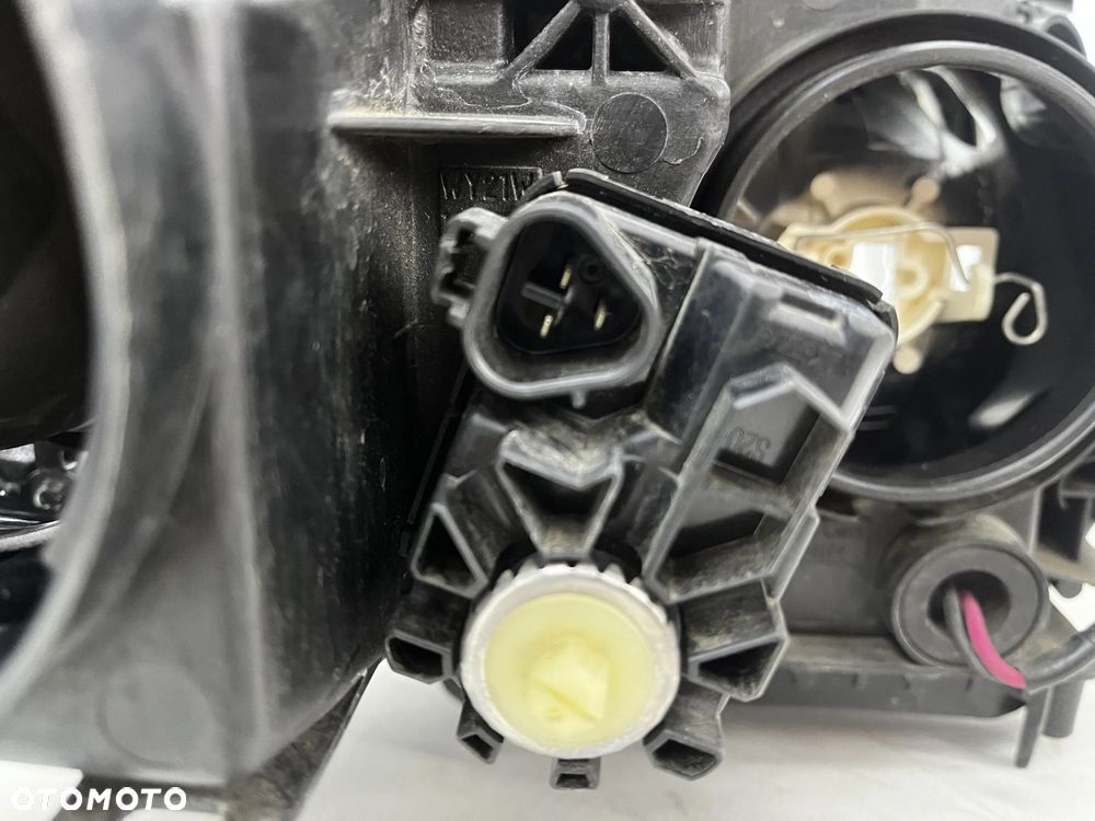 Lampa reflektor Toyota Avensis 2 II T25 LIFT 06-09r. lewa przednia EU H7 soczewka lewy przód 81170-0 - 15