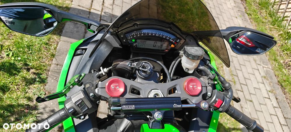 Kawasaki ZXR - 7