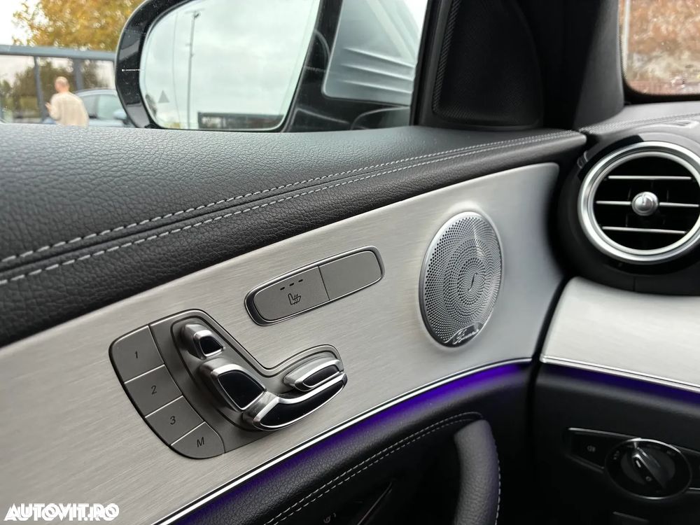 Mercedes-Benz E 300 de 4Matic 9G-TRONIC AMG Line - 17