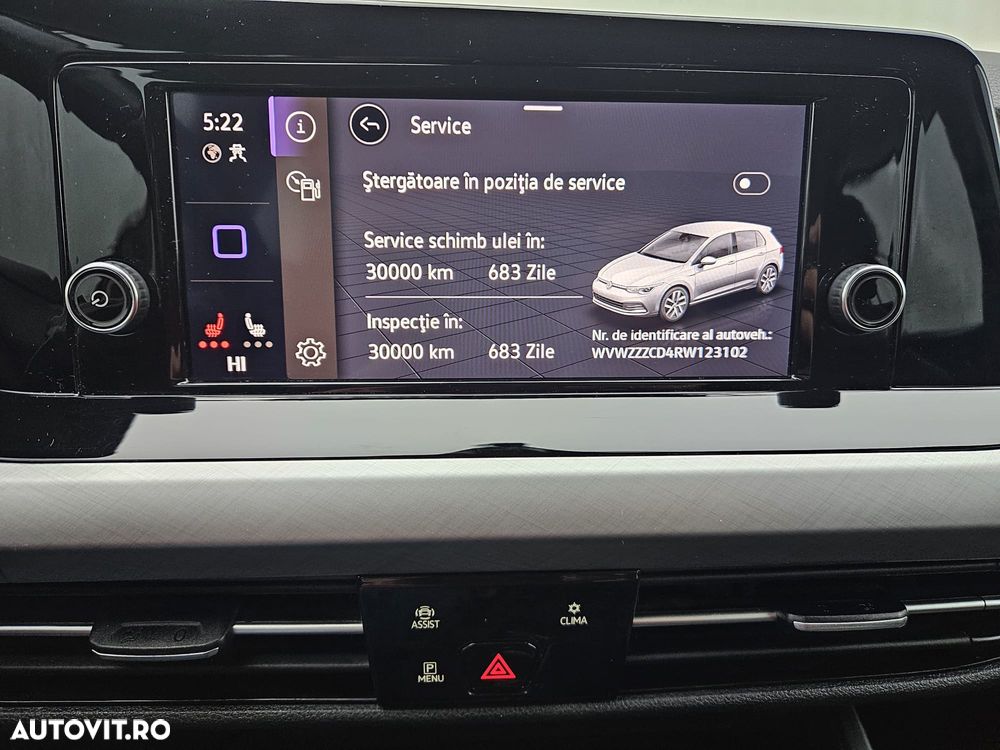 Volkswagen Golf 1.0 eTSI DSG MHEV Life - 18