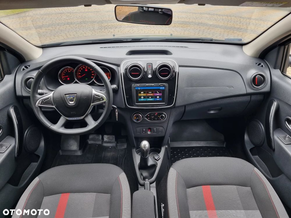Dacia Sandero Stepway TCe 90 (S&S) Prestige - 6